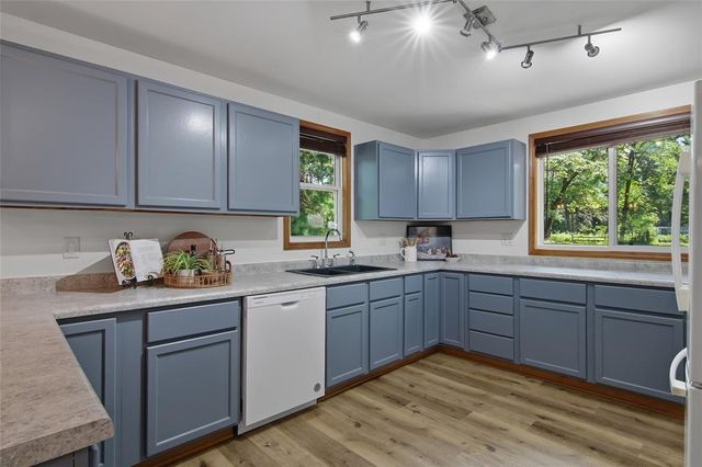 21321 County Highway X, Cadott, WI 54727
