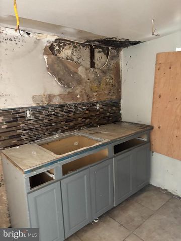 1938 FILMORE ST, Camden, NJ 08104