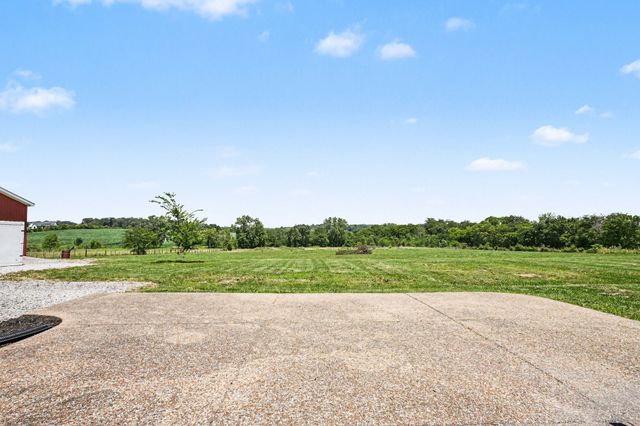 4436 Barren Plains Rd, Springfield, TN 37172