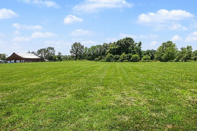 4436 Barren Plains Rd, Springfield, TN 37172