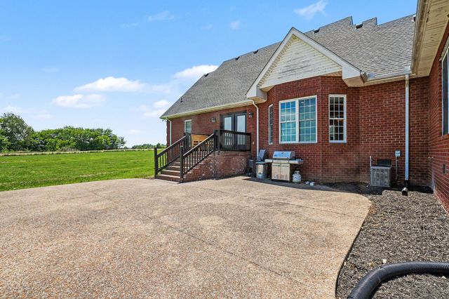 4436 Barren Plains Rd, Springfield, TN 37172