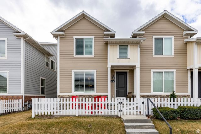 1034 W NARROWS LN, Bluffdale, UT 84065