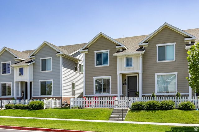 1034 W NARROWS LN, Bluffdale, UT 84065