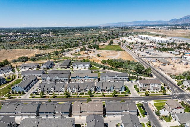 1034 W NARROWS LN, Bluffdale, UT 84065