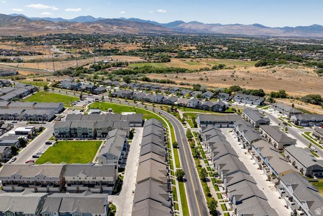 1034 W NARROWS LN, Bluffdale, UT 84065