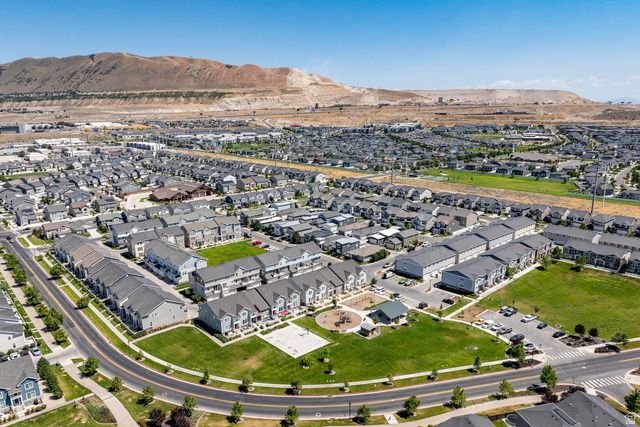 1034 W NARROWS LN, Bluffdale, UT 84065