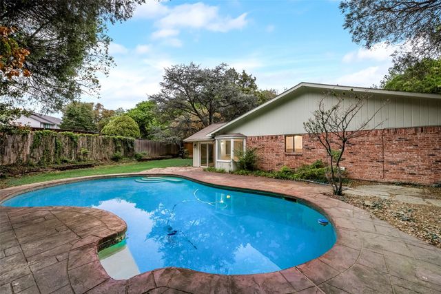 3940 Dalgreen Circle, Dallas, TX 75214
