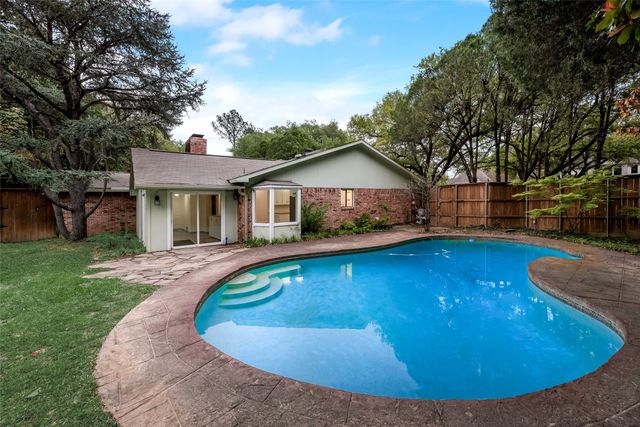 3940 Dalgreen Circle, Dallas, TX 75214