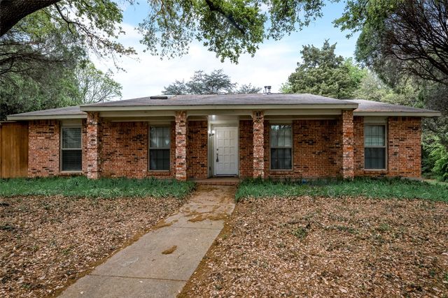 3940 Dalgreen Circle, Dallas, TX 75214
