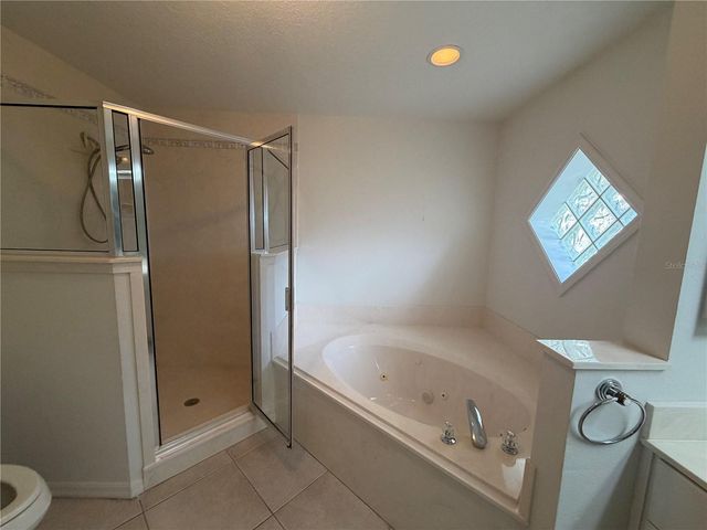 21623 REGENCY PARK LANE, Leesburg, FL 34748