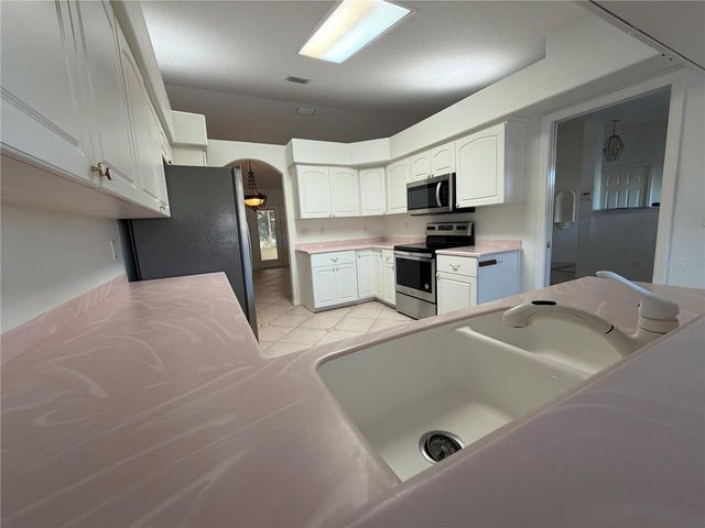 21623 REGENCY PARK LANE, Leesburg, FL 34748