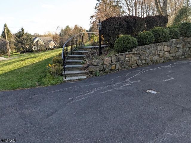 225 Pleasant Hill Rd, Chester Twp., NJ 07836