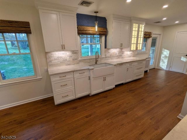 225 Pleasant Hill Rd, Chester Twp., NJ 07836