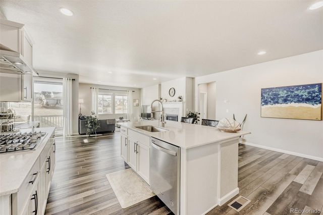 6664 Merrimack Drive, Castle Pines, CO 80108