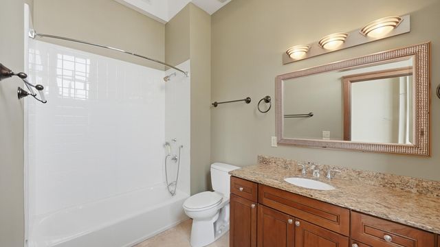 1000 E Martin Luther King Boulevard 203, Chattanooga, TN 37403
