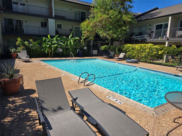500 E Riverside DR 229, Austin, TX 78704