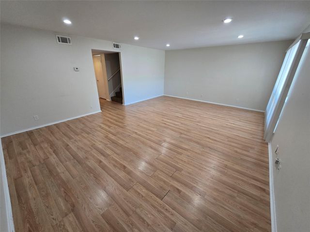 500 E Riverside DR 229, Austin, TX 78704