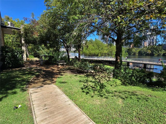 500 E Riverside DR 229, Austin, TX 78704