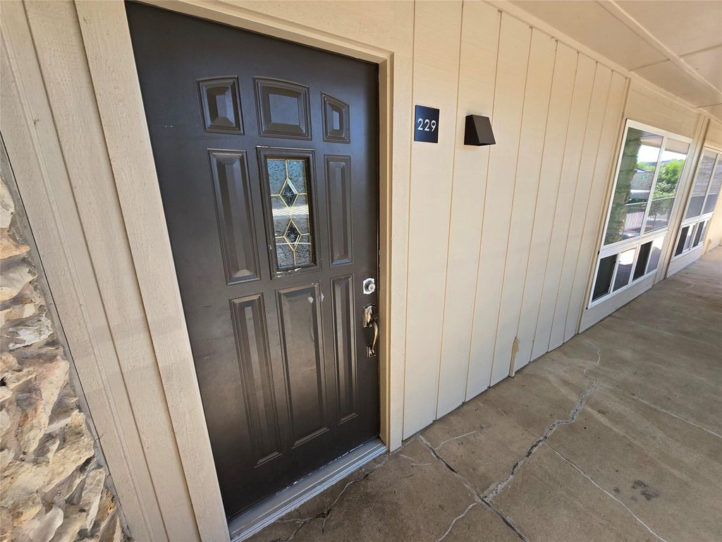 500 E Riverside DR 229, Austin, TX 78704