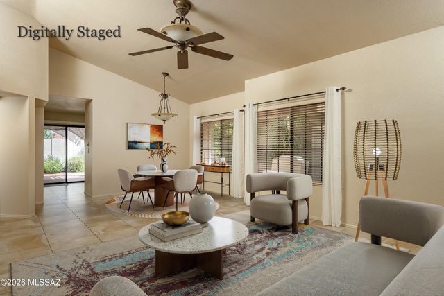 311 E Suntree Street, Oro Valley, AZ 85737