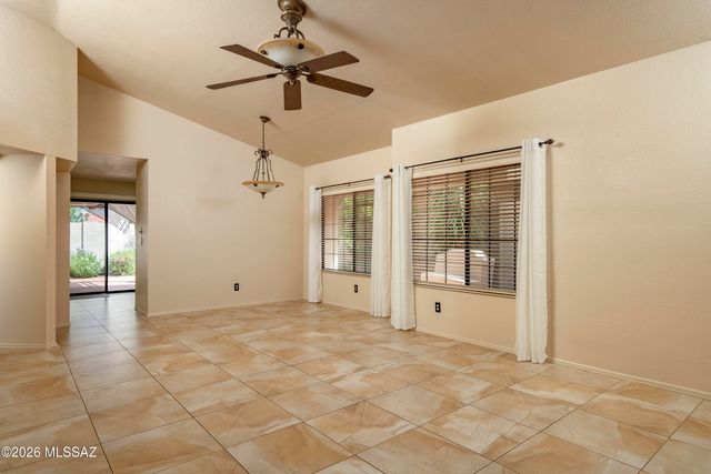 311 E Suntree Street, Oro Valley, AZ 85737