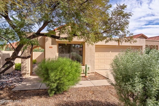 311 E Suntree Street, Oro Valley, AZ 85737