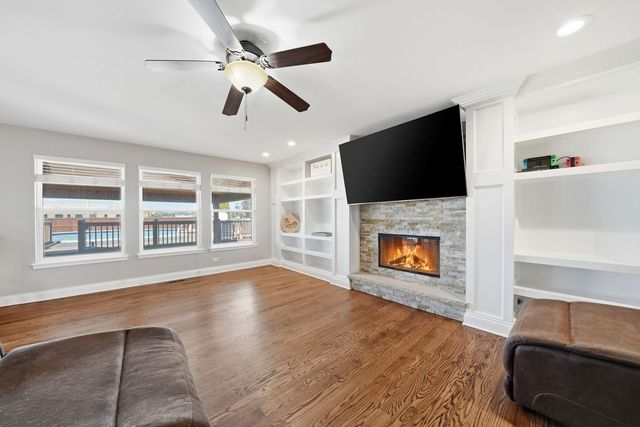 26326 W Silver Stream Drive, Channahon, IL 60410