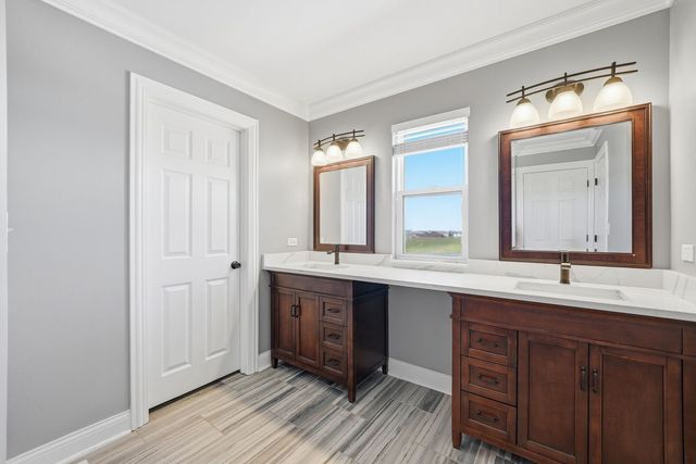 26326 W Silver Stream Drive, Channahon, IL 60410