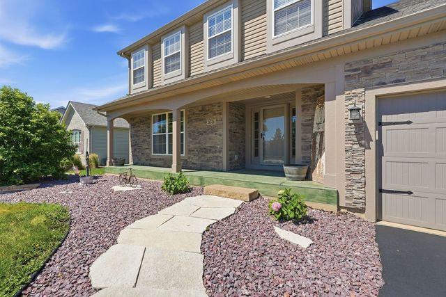 26326 W Silver Stream Drive, Channahon, IL 60410