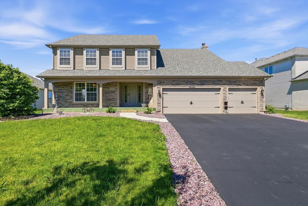 26326 W Silver Stream Drive, Channahon, IL 60410