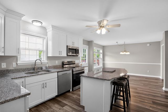 16965 VILLAGE LN, King George, VA 22485