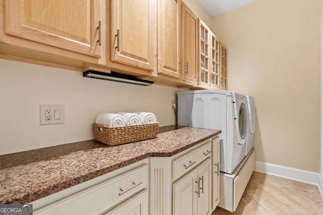 233 Towering Peaks, Canton, GA 30114