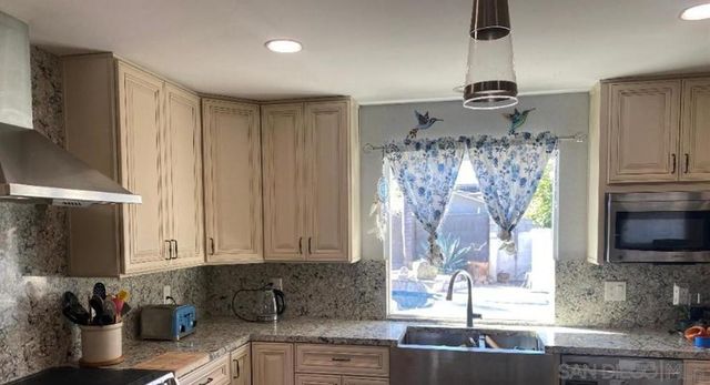 10032 Tamil Rd, Lakeside, CA 92040