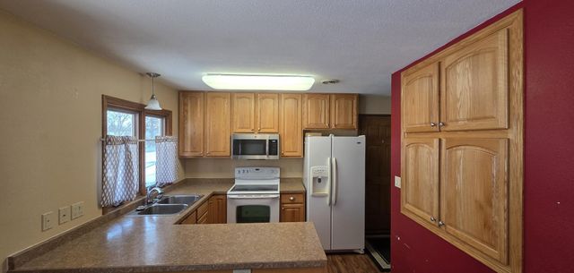 1305 Chautauqua Boulevard, Valley City, ND 58072