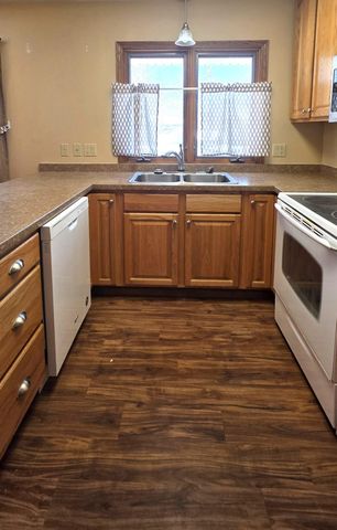 1305 Chautauqua Boulevard, Valley City, ND 58072