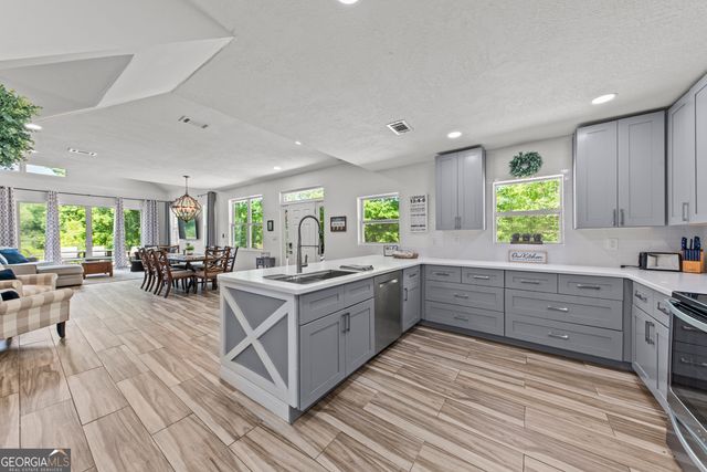 141 Edgewater Drive, Eatonton, GA 31024