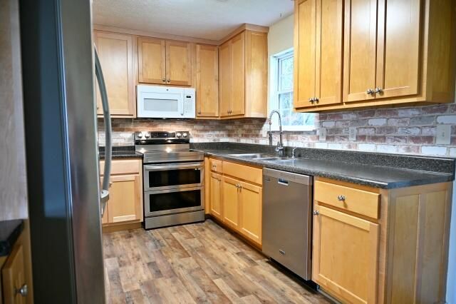 19 Bernice Drive, Trenton, GA 30752