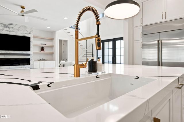 2804 Anderson Drive, Raleigh, NC 27608