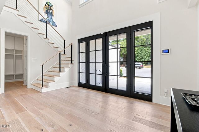2804 Anderson Drive, Raleigh, NC 27608