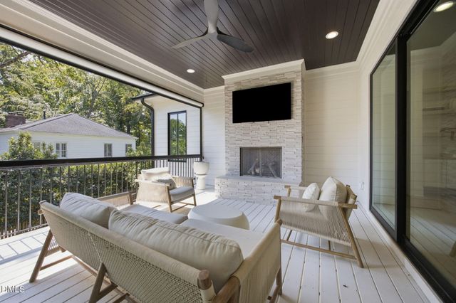 2804 Anderson Drive, Raleigh, NC 27608