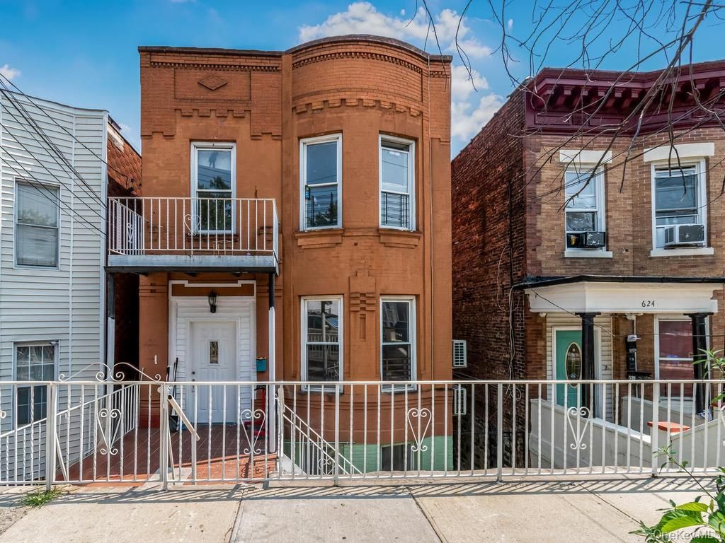 628 Mead Street, Bronx, NY 10460 — exterior