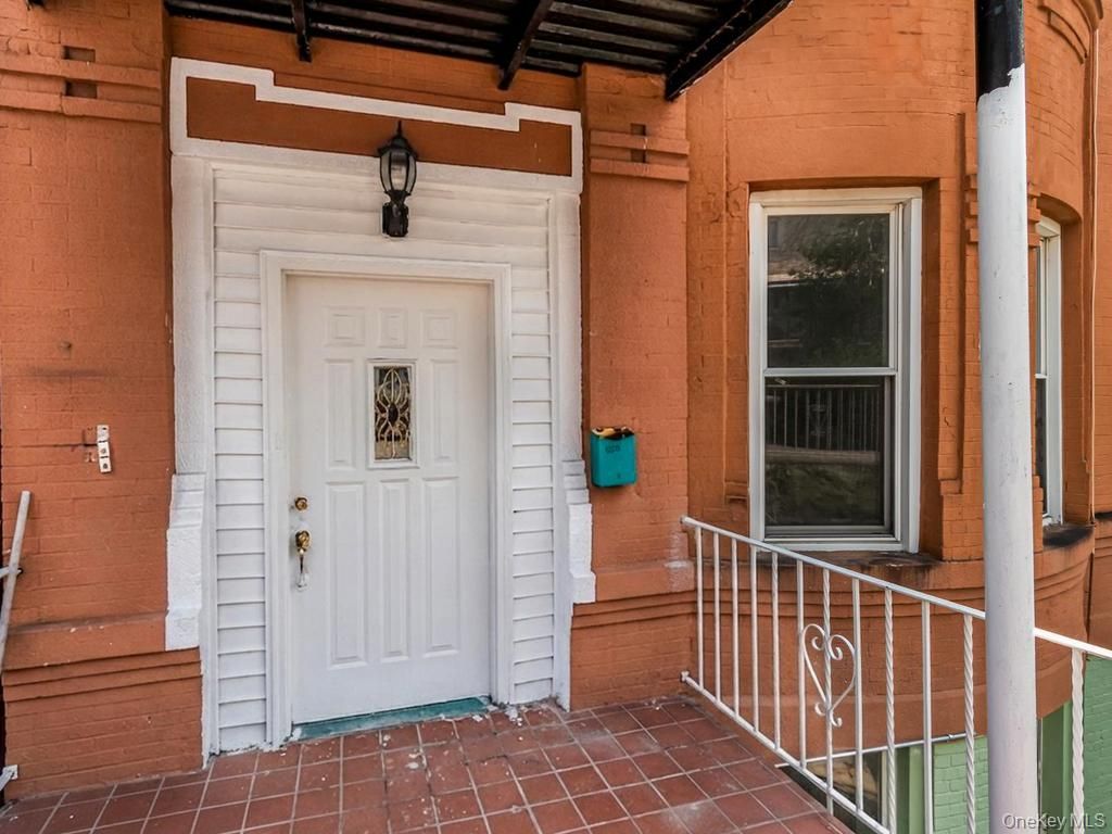 628 Mead Street, Bronx, NY 10460 — photo 3