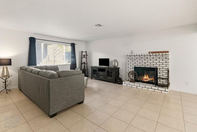 7428 Ranch Ave, Citrus Heights, CA 95610