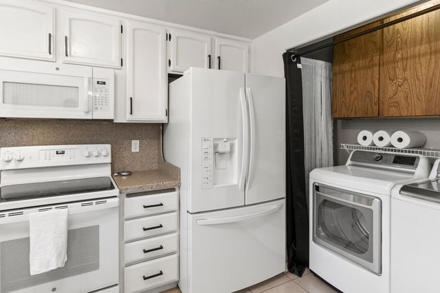 7428 Ranch Ave, Citrus Heights, CA 95610