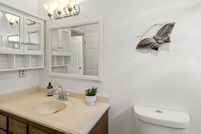 7428 Ranch Ave, Citrus Heights, CA 95610