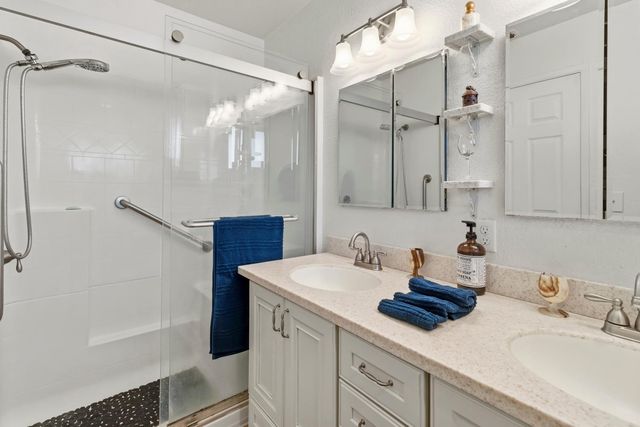 7428 Ranch Ave, Citrus Heights, CA 95610