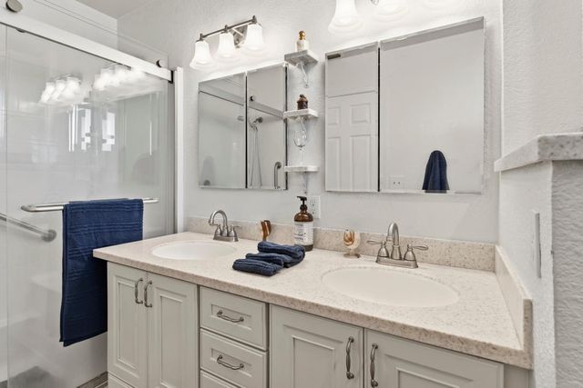 7428 Ranch Ave, Citrus Heights, CA 95610