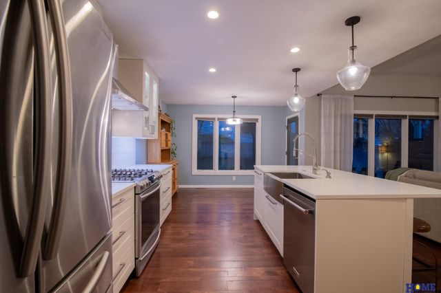 5844 S 91st Street, Lincoln, NE 68526