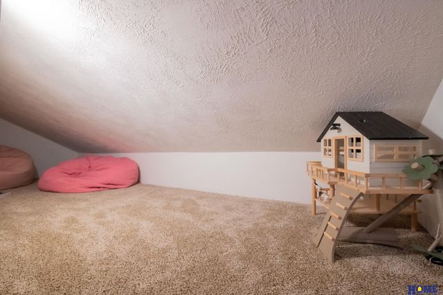 5844 S 91st Street, Lincoln, NE 68526