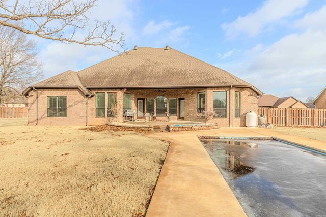 4600 Glen Echo Drive, Paragould, AR 72450